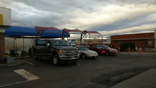 Car Wash «Frederick Shell Carwash», reviews and photos, 1275 W Patrick St, Frederick, MD 21702, USA