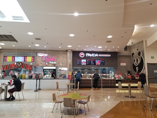 The Shops at Palm Desert image