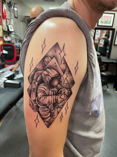 Tattoo Shop «Studio 54 Tattoos & Piercing», reviews and photos, 24410 FL-54, Lutz, FL 33559, USA