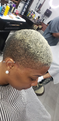 Barber Shop «Midtown Barbershop», reviews and photos, 4830 Almeda Rd, Houston, TX 77004, USA