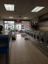 Lin sunshine laundromat - Photo 3 - Car repair in Brooklyn, NY, Brooklyn