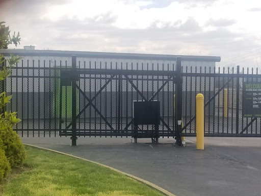 Self-Storage Facility «Extra Space Storage», reviews and photos, 909 Elliott Dr, Middletown, OH 45044, USA