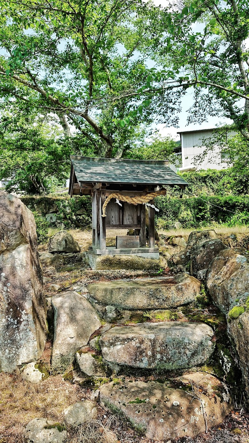 山城荒神社