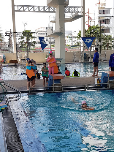 สระว่ายน้ำการกีฬาประเทศไทย