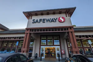 Safeway image