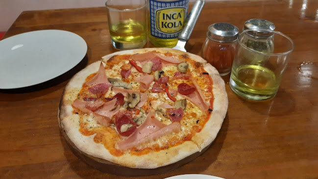 Pizzeria Zarelle - Lima