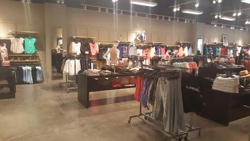 Shopping Mall «Rio Grande Valley Premium Outlets», reviews and photos, 5001 E Expy 83, Mercedes, TX 78570, USA