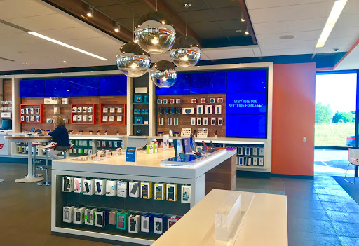 Cell Phone Store «AT&T», reviews and photos, 15924 Manchester Rd, Ellisville, MO 63011, USA