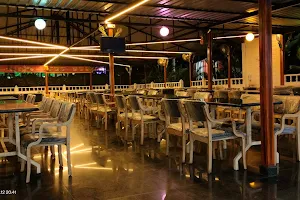Hoysala Food Park & Relax Inn Holiday Resort image
