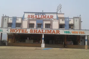 Hotel shalimar image