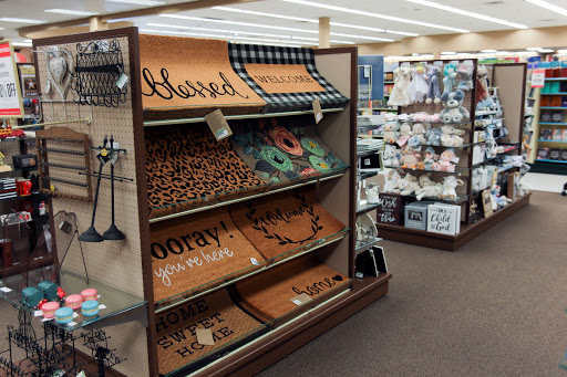 Christian Book Store «Mardel Christian & Education», reviews and photos, 1533 E Battlefield Rd, Springfield, MO 65804, USA