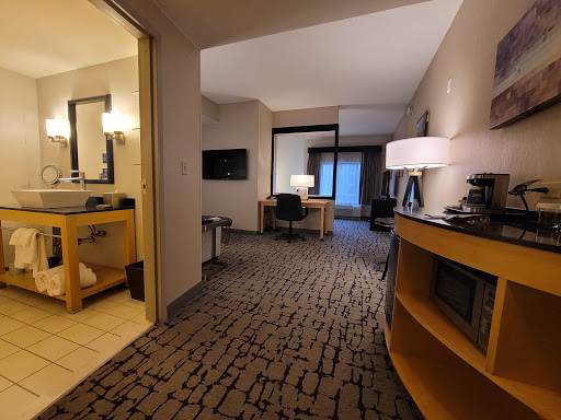 Hotel «DoubleTree by Hilton Hotel Baton Rouge», reviews and photos, 4964 Constitution Ave, Baton Rouge, LA 70808, USA