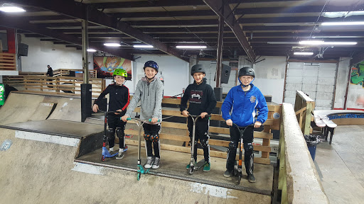 Skateboard Park «Asylum Skate Park», reviews and photos, 29850 Skokie Hwy, Lake Bluff, IL 60044, USA