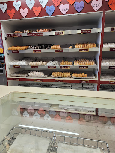 Donut Shop «Original Country Donuts», reviews and photos, 3091 US-20 #101, Elgin, IL 60124, USA