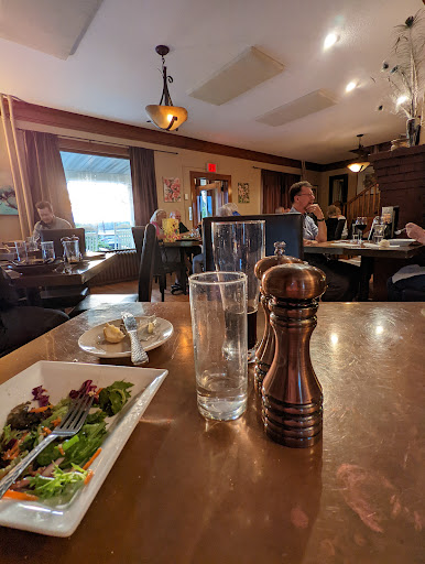 Caterer «Good Thyme Catering, Events & Lodging», reviews and photos, 77180 State Hwy 13, Washburn, WI 54891, USA