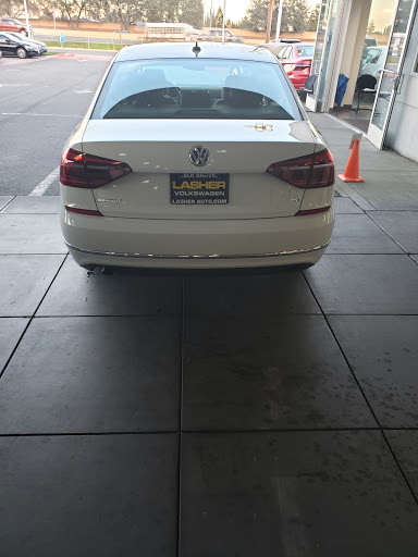 Elk Grove Volkswagen image