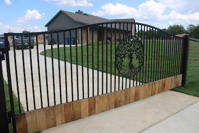Berg Fencing and Gate
