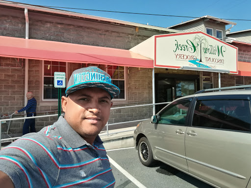 Discount Supermarket «Willow Creek Discount Grocery», reviews and photos, 30 Willow St, Reinholds, PA 17569, USA