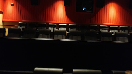 Movie Theater Regal Cinemas Aviation Mall 7 Reviews And Photos 578 Aviation Rd Queensbury