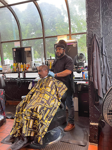 Barber Shop «Goodfellas Barbershop», reviews and photos, 4324 Bridgeport Way W B, University Place, WA 98465, USA