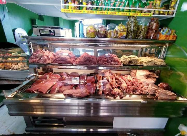 Opiniones de CARNES " EL AHORRO " en Quito - Carnicería