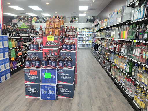 Liquor Store «Star Liquor @ Big Bend Road», reviews and photos, 13192 US-301, Riverview, FL 33578, USA