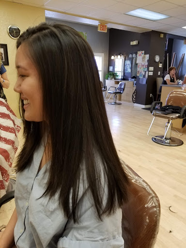 Beauty Salon «Hair Gallery & Nail Salon», reviews and photos, 1707 Knox McRae Dr, Titusville, FL 32780, USA