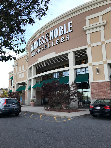 Barnes & Noble stores Boston