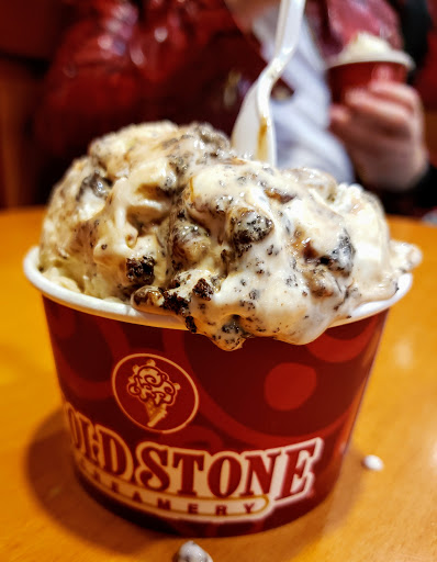 Ice Cream Shop «Cold Stone Creamery», reviews and photos, 124 Hanes Mall Cir #200, Winston-Salem, NC 27103, USA