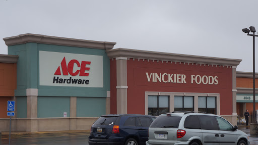 Vinckier Foods, 4545 Van Dyke Rd, Almont, MI 48003, USA, 