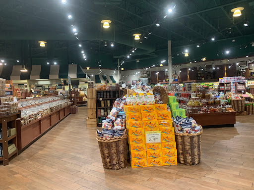 Grocery Store «The Fresh Market», reviews and photos, 1805 Rudy Ln, Louisville, KY 40207, USA