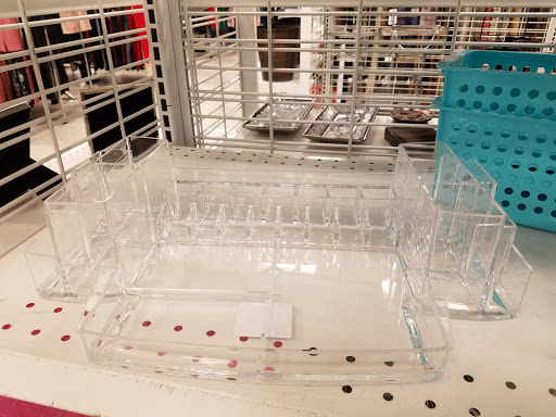 Shopping Mall «Creeks at Virginia Centre», reviews and photos, 9850 Brook Rd, Glen Allen, VA 23059, USA