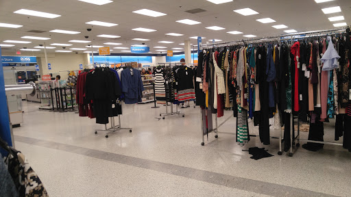 Clothing Store «Ross Dress for Less», reviews and photos, 2327 Street Rd, Bensalem, PA 19020, USA
