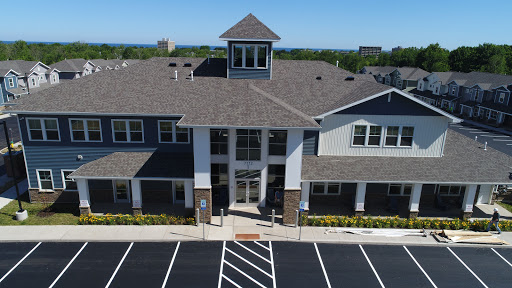 Lakeside Commons Oswego Student Housing image 7