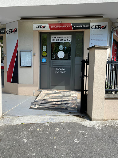 Mermoz Drive Auto-ecole à Rosny-sous-Bois, Seine-Saint-Denis