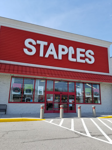 Office Supply Store «Staples», reviews and photos, 2131 York Rd, Timonium, MD 21093, USA
