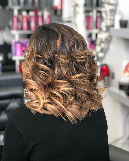 Antonio Delgado Peluquería Unisex en Huétor-Tájar, Granada