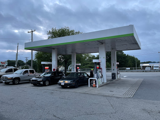 Gas Station «Cumberland Farms», reviews and photos, 95 Huttleston Ave, Fairhaven, MA 02719, USA
