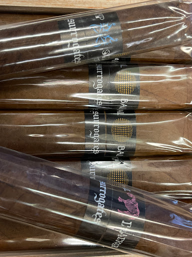 Tobacco Shop «Broadleaf Tobacco», reviews and photos, 487 Ritchie Hwy #101, Severna Park, MD 21146, USA