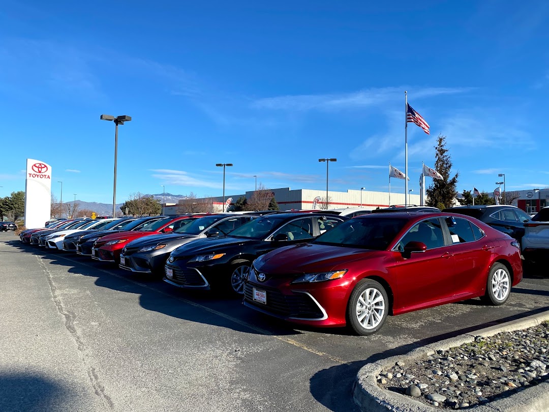 Town Toyota Service Department