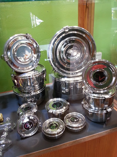 Tobacco Shop «Green Daze Glass & Smoke Shop», reviews and photos, 10323 SE Mill Plain Blvd, Vancouver, WA 98664, USA