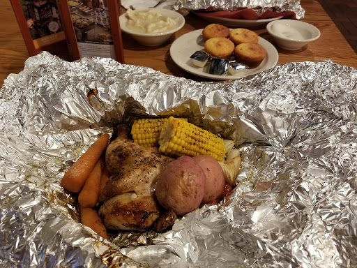 American Restaurant «Cracker Barrel Old Country Store», reviews and photos, 6941 Charlotte Pike, Nashville, TN 37209, USA