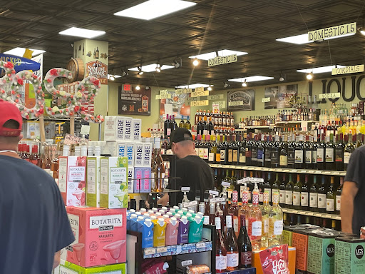 Liquor Store «Mt Airy Liquors», reviews and photos, 321 E Ridgeville Blvd, Mt Airy, MD 21771, USA