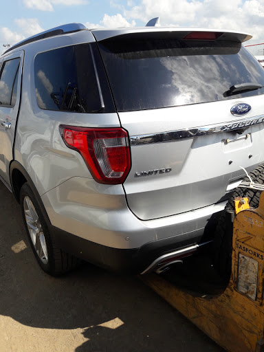 Auto Auction «Insurance Auto Auctions», reviews and photos