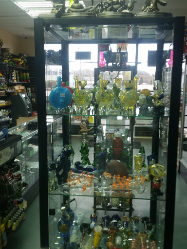 Tobacco Shop «Brockton smoke shop», reviews and photos, 793 Crescent St #1, Brockton, MA 02302, USA