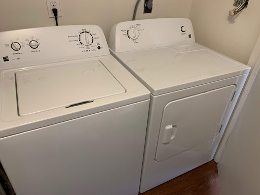 Appliance Store «Discounted Appliance Warehouse - Pickens», reviews and photos, 135 Farrs Bridge Rd, Pickens, SC 29671, USA