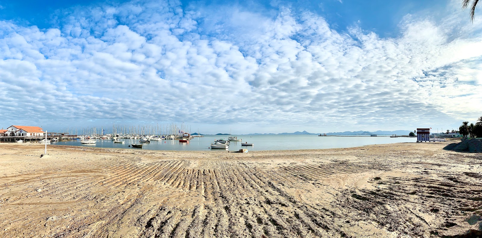 Foto von Playa de la Concha mit sehr sauber Sauberkeitsgrad