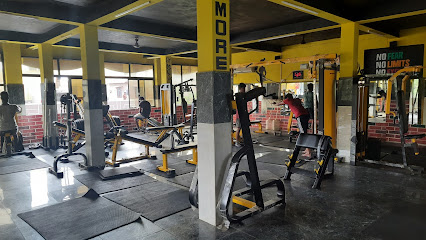 Re-L-fitness studio unisex A/c gym - No:5C/7,2nd Floor Amma Nainaa Shopping Corner,Meenambal salai, Tamil Nadu 600118, India