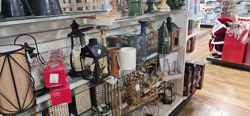 Shopping Mall «Crossroads Shopping Center», reviews and photos, 409 Tarrytown Rd, White Plains, NY 10607, USA