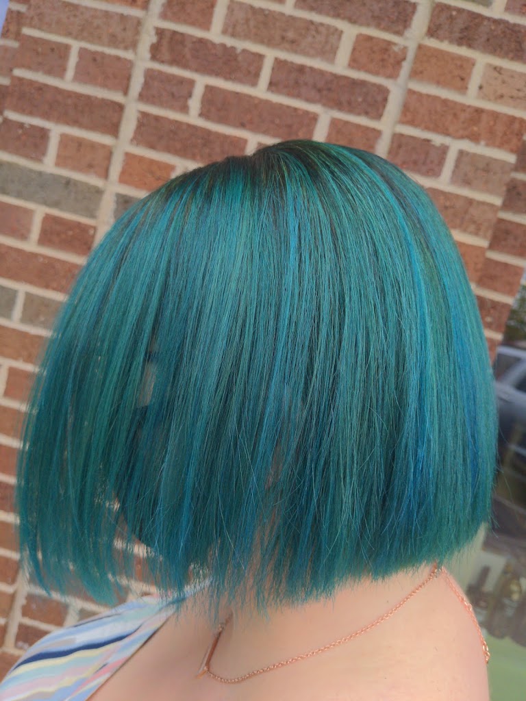 Fantastic Sams Cut & Color 55118